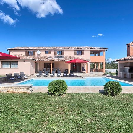Villa Amber Rojnici ภายนอก รูปภาพ