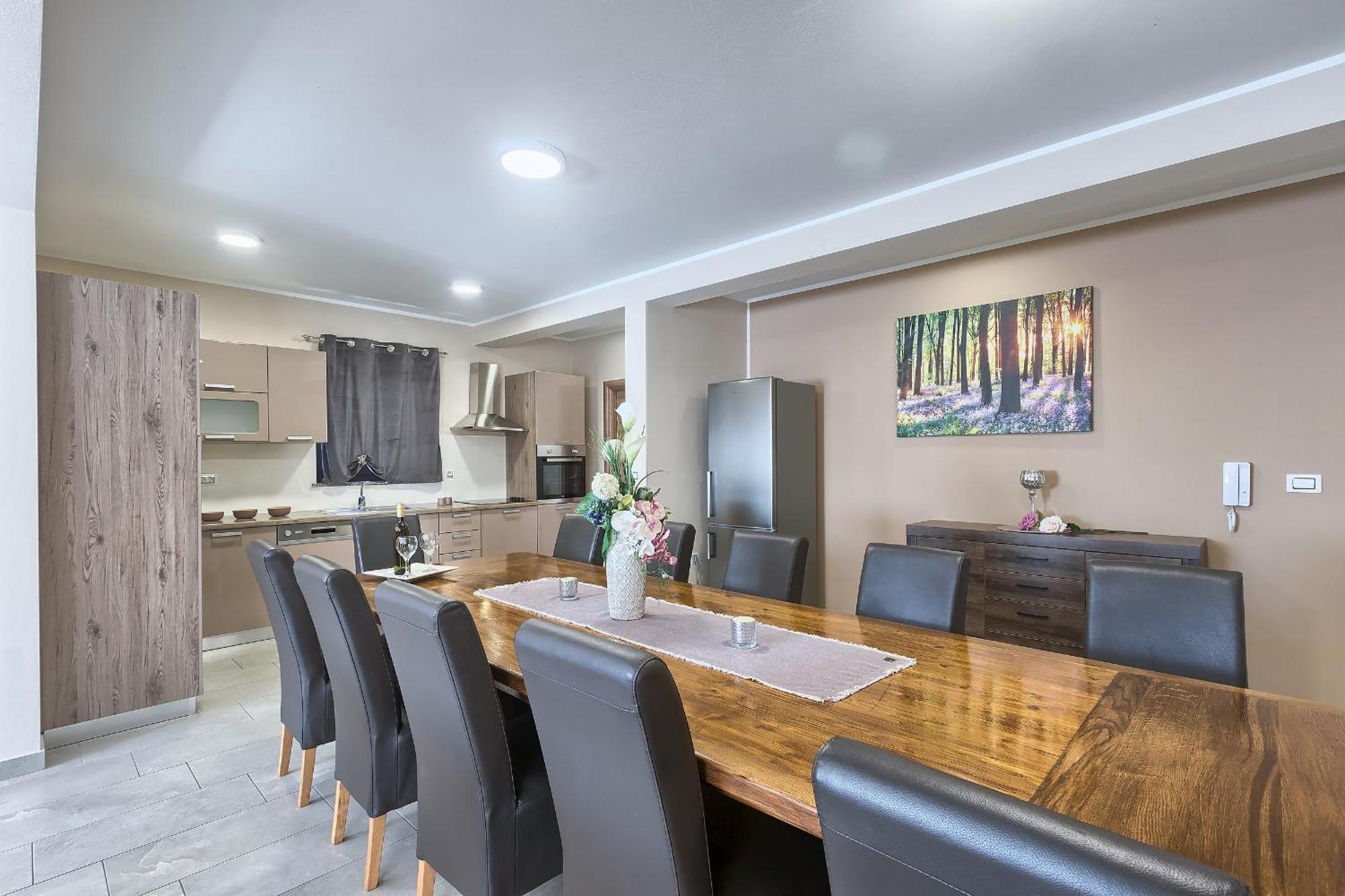 Villa Amber Rojnici ภายนอก รูปภาพ