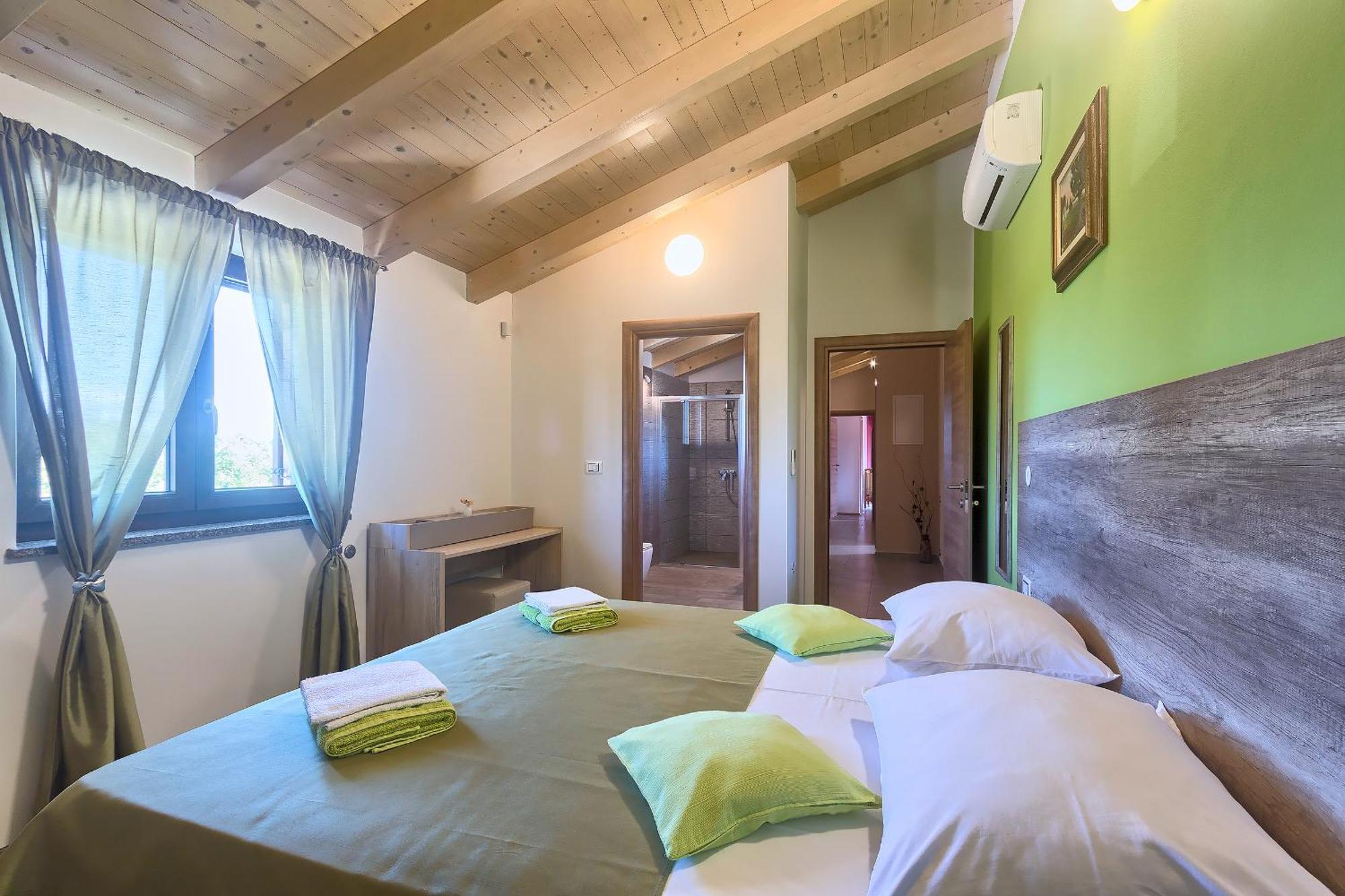 Villa Amber Rojnici ภายนอก รูปภาพ