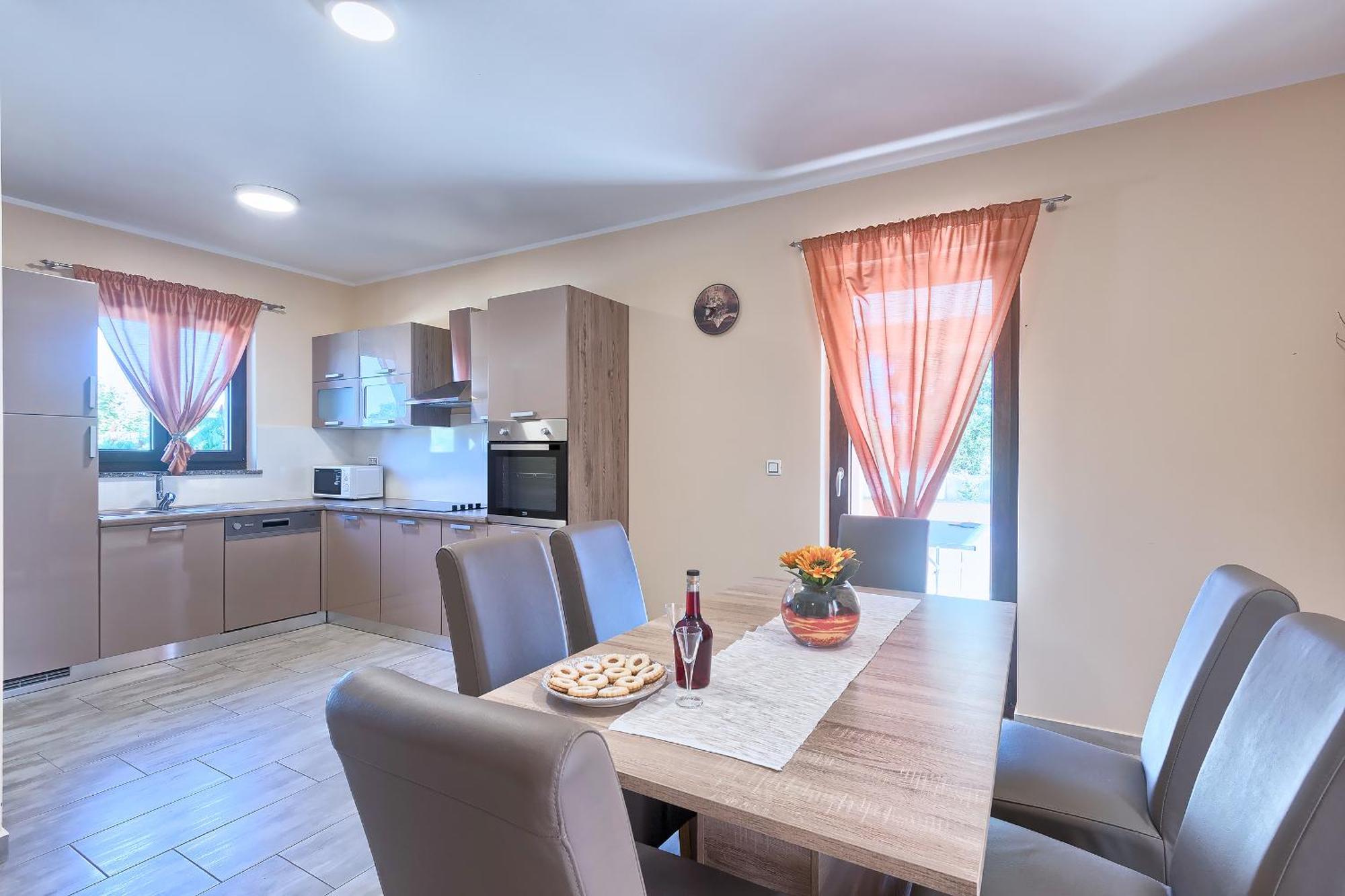 Villa Amber Rojnici ภายนอก รูปภาพ